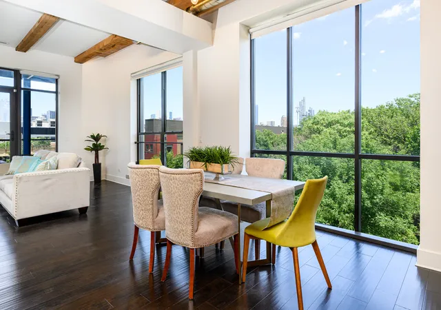 2nd image of 1600 S Jefferson St #304, Chicago, IL 60616 | MLS# 12684858