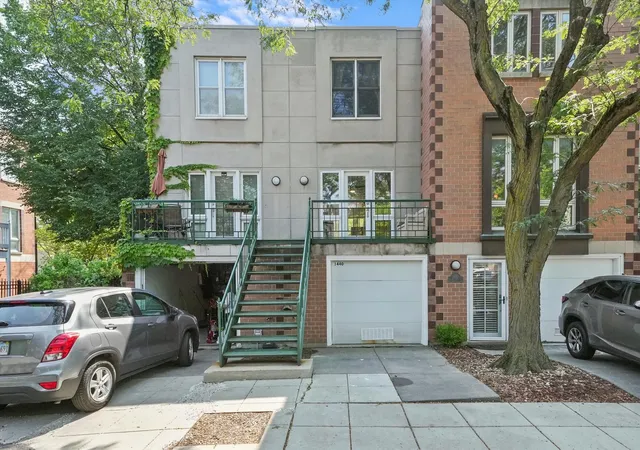 Homes for sale in Chicago, IL | 1440 S State St, Chicago, IL 60605 | MLS# 12684879