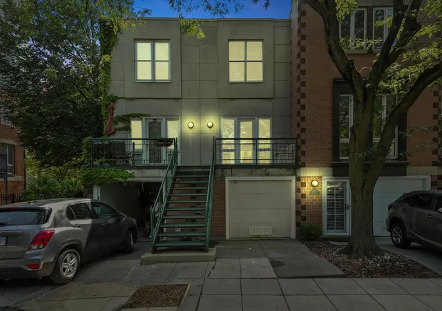 Homes for sale in Chicago, IL | 1440 S State St, Chicago, IL 60605 | MLS# 12684879