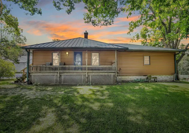 Photo 3 of Single family home for sale at 675 E 1950 North Rd, Monticello, IL 61856 | MLS# 12684886 | Listing updated on 2026-10-21