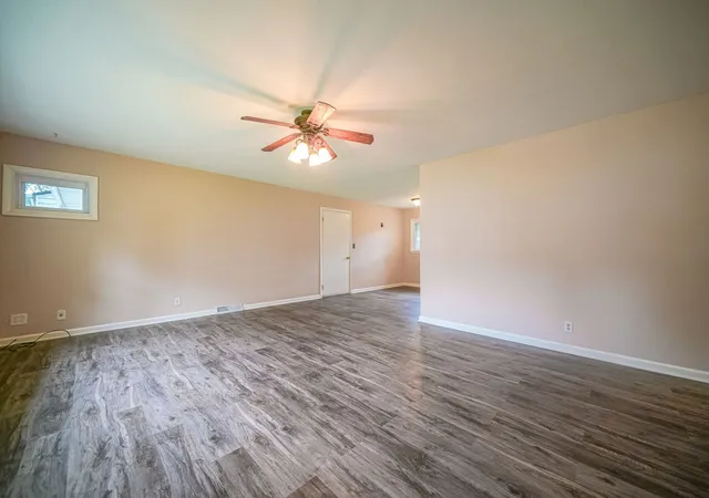 Photo 2 of Sale Pending at 507 W 1st Street, Mount Morris, IL 61054 | MLS# 12684912 | Listing updated on 2026-09-11