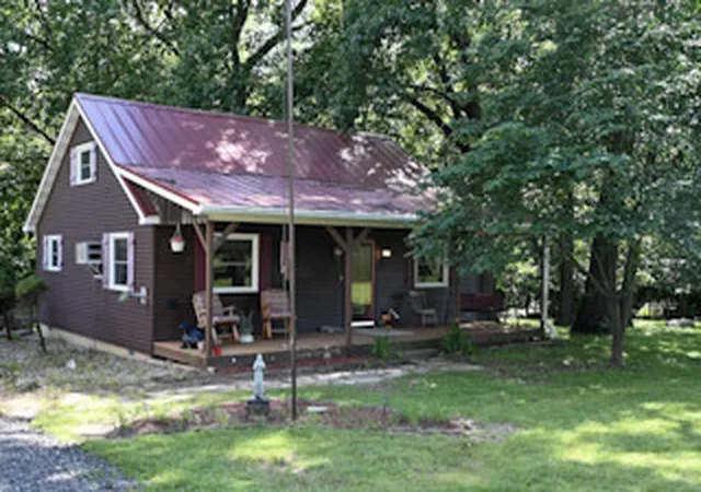 Homes for sale in Danville, IL | 20107 Woodbury Hl, Danville, IL 61834 | MLS# 12684935