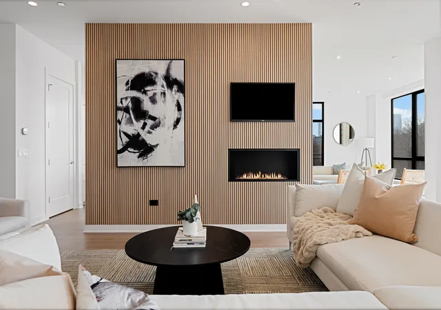 4th image of 1340 W Chestnut St, Chicago, IL 60642