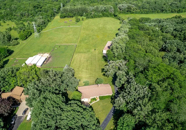 Homes for sale in Belvidere, IL | 7889 Shaw Rd, Belvidere, IL 61008 | MLS# 12685013