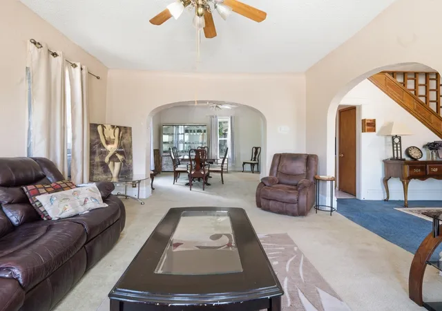 4th image of 458 Winston Ave, Joliet, IL 60433 | MLS# 12685039