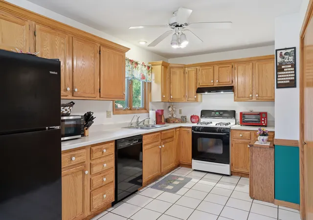 Homes for sale in Rochelle, IL | 423 Wayne, Rochelle, IL 61068 | MLS# 12685057