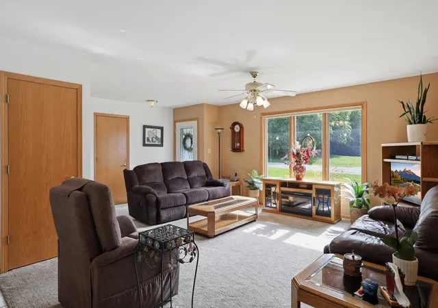 Homes for sale in Rochelle, IL | 423 Wayne, Rochelle, IL 61068 | MLS# 12685057