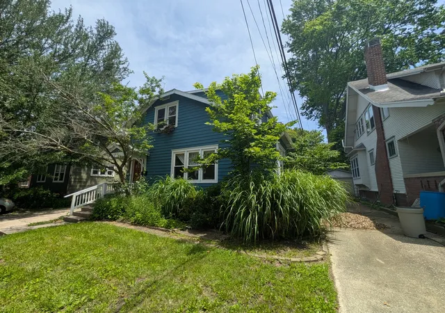 Homes for sale in Urbana, IL | 902 S Orchard St, Urbana, IL 61801 | MLS# 12685064
