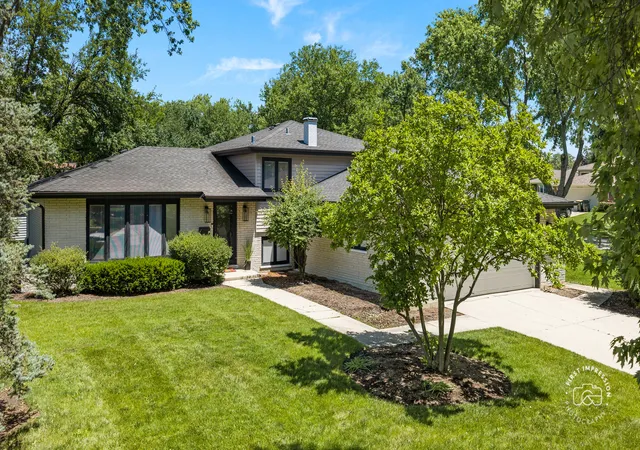 1st image of 18w088 Claremont Dr, Darien, IL 60561 | MLS# 12685093