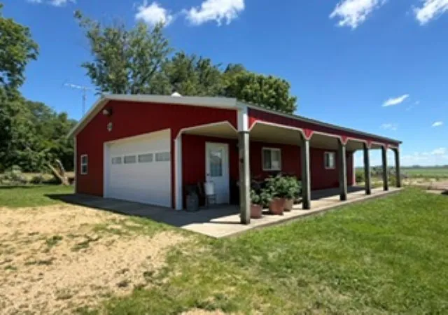Homes for sale in Ashton, IL | 2074 Prairie Rd, Ashton, IL 61006 | MLS# 12685124