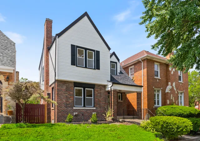 1st image of 11304 S Lowe Ave, Chicago, IL 60628 | MLS# 12685258