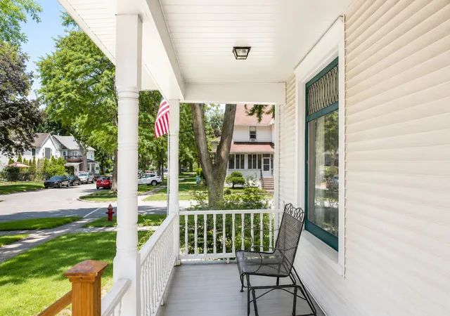3rd image of 222 W Jackson St, Morris, IL 60450 | MLS# 12685267