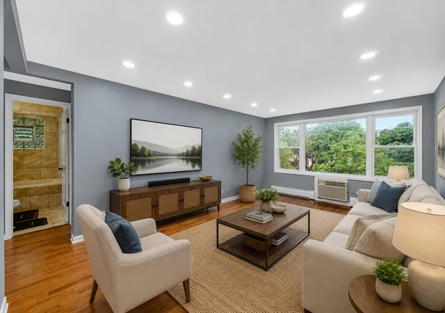 4th image of 5700 W Montrose Ave #3D, Chicago, IL 60634 | MLS# 12685268