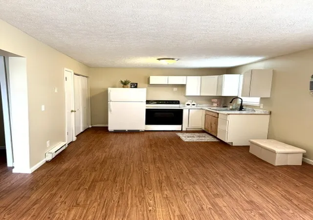 3rd image of 105 S 3Rd St, Marion, IL 62959 | MLS# 12685327