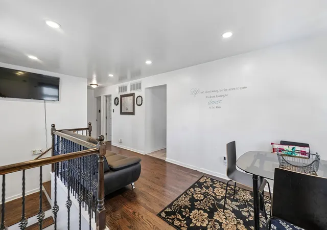 4th image of 3021 Enterprise Park Ave, South Chicago Heights, IL 60411 | MLS# 12685331
