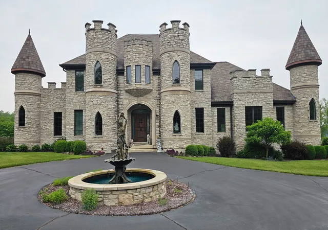 Homes for sale in Spring Grove, IL | 4220 Northgate Dr, Spring Grove, IL 60081 | MLS# 12685399