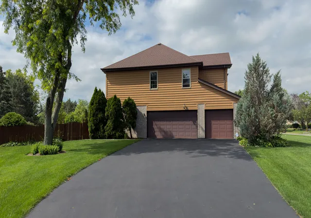 3rd image of 21203 Old North Church Rd, Frankfort, IL 60423 | MLS# 12685411