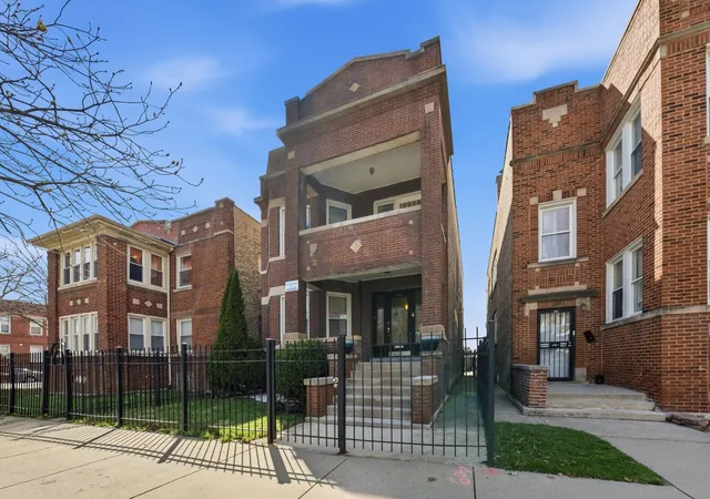 Homes for sale in Chicago, IL | 7546 S Sangamon St, Chicago, IL 60620 | MLS# 12685428
