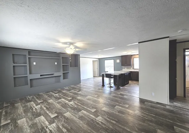 Photo 2 of Manufactured home for sale at 314 Huston Ct, Round Lake, IL 60073 | MLS# 12685440 | Listing updated on 2026-09-14