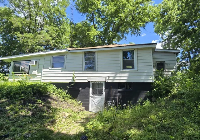 1st image of 1977 N 3103rd Rd, Ottawa, IL 61350 | MLS# 12685443