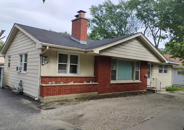 Photo 1 of Single family home for sale at 234 N Butterfield Rd, Libertyville, IL 60048 | MLS# 12685457 | Listing updated on 2026-06-29