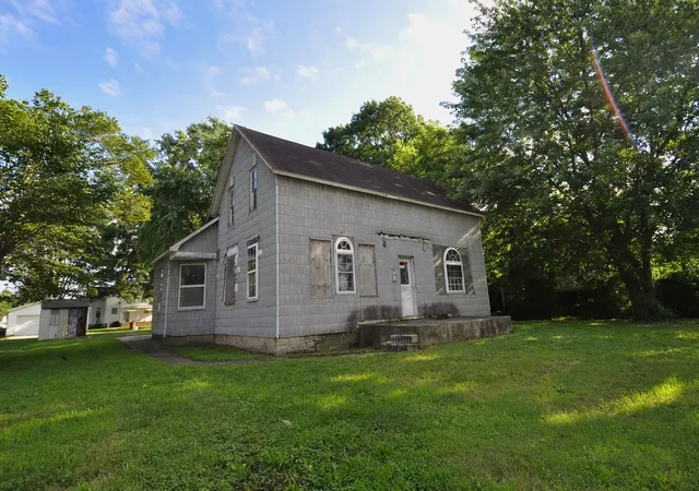 Homes for sale in Mount Olive, IL | 108 W 1st South St, Mount Olive, IL 62069 | MLS# 12685459