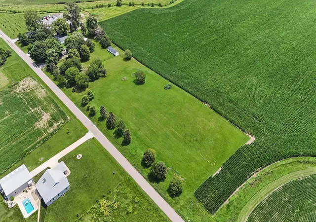Homes for sale in Mansfield, IL | 1413 E 2950 North Rd, Mansfield, IL 61854 | MLS# 12685487