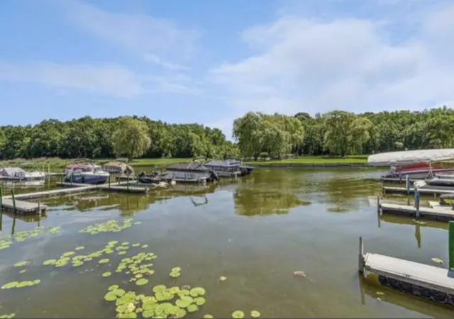 Homes for sale in Fox Lake, IL | 34 Montego Colony, Fox Lake, IL 60020 | Houzeo