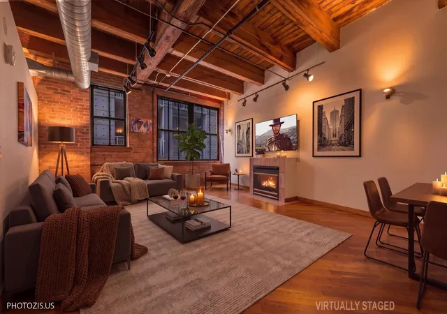 Listing Photo 3 - Condo for sale in building located at 732 S Financial Pl, Chicago, IL 60605 - Unit #607