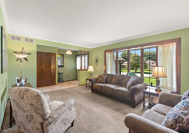Homes for sale in Homer Glen, IL | 12551 W Martingale Ln, Homer Glen, IL 60491 | MLS# 12685663
