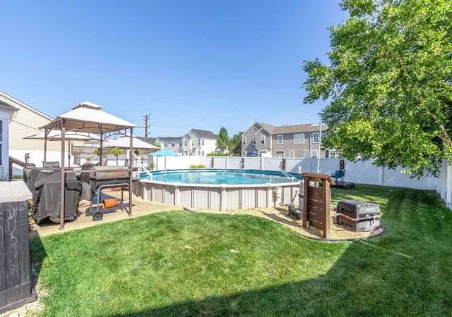 Photo 3 of Single family home for sale at 1806 Wintercrest Ct, Shorewood, IL 60404 | MLS# 12685671 | Listing updated on 2026-09-23