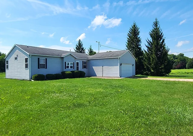 2nd image of 9830 Yorktown Rd, Lyndon, IL 61261 | MLS# 12685716