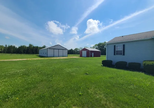 Homes for sale in Lyndon, IL | 9830 Yorktown Rd, Lyndon, IL 61261 | MLS# 12685716