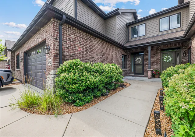 2nd image of 10752 Revere Cir, Mokena, IL 60448 | MLS# 12685727