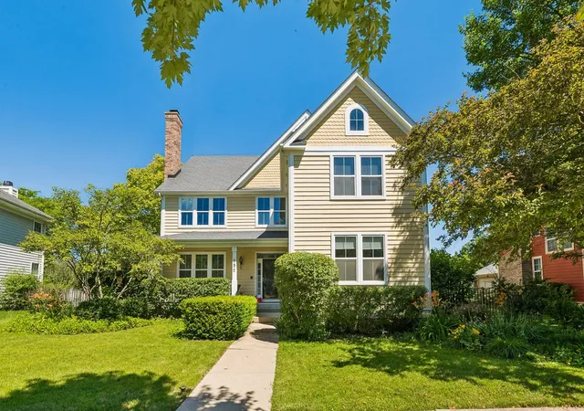 Homes for sale in Vernon Hills, IL | 152 Ranney Ave, Vernon Hills, IL 60061 | MLS# 12685758