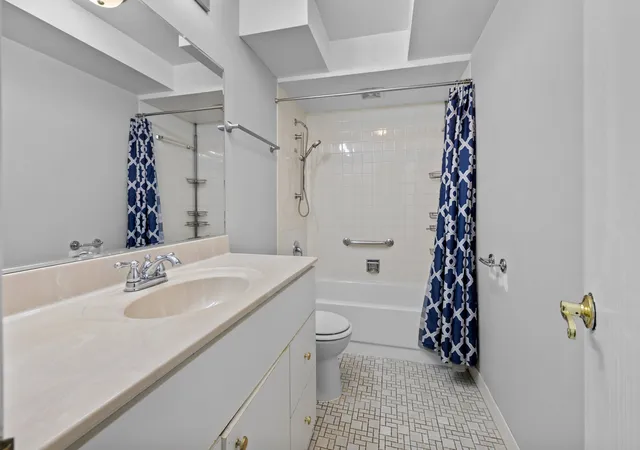 Homes for sale in Wheeling, IL | 375 Plum Creek Dr #312, Wheeling, IL 60090 | MLS# 12685812