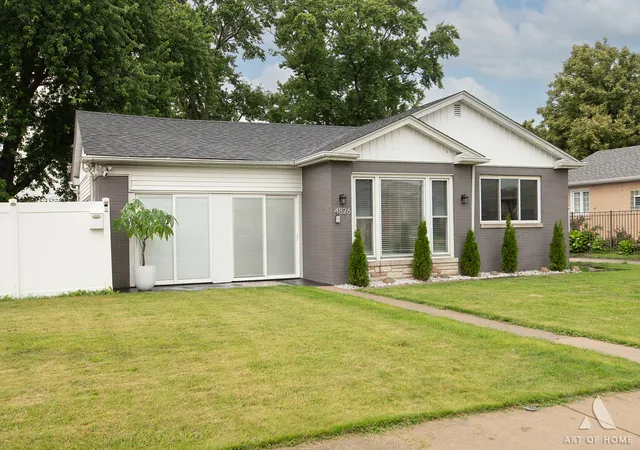 Homes for sale in Norridge, IL | 4826 N Prospect Ave, Norridge, IL 60706 | MLS# 12685874