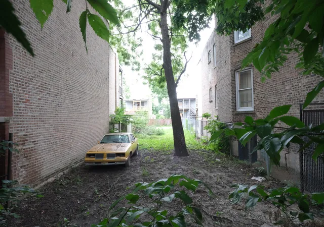 Photo 3 of Land for sale at 4037 W Wilcox St, Chicago, IL 60624 | MLS# 12685940 | Listing updated on 2026-09-15