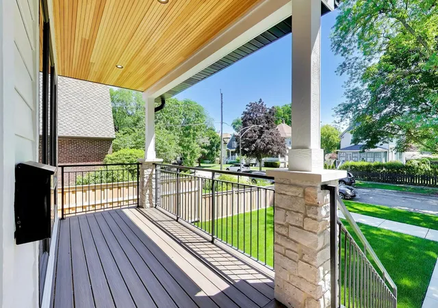 Homes for sale in Chicago, IL | 6010 N Neva Ave, Chicago, IL 60631 | MLS# 12685962