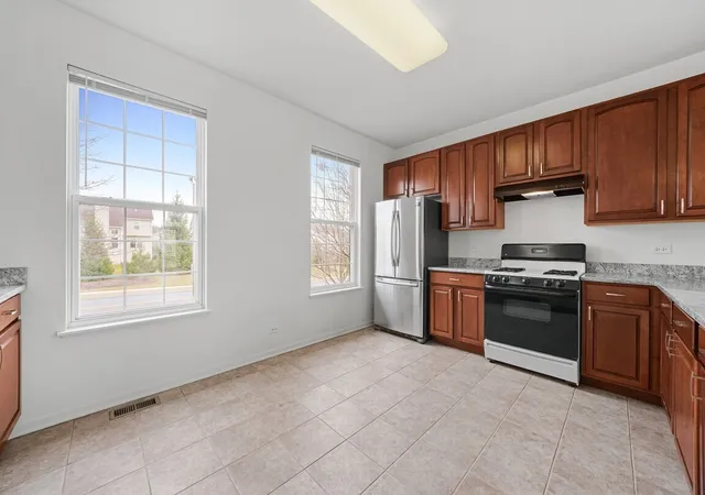 Photo 2 of Condo for sale at 760 Lambert Ln #96-1, Bartlett, IL 60103 | MLS# 12685995 | Listing updated on 2026-09-15
