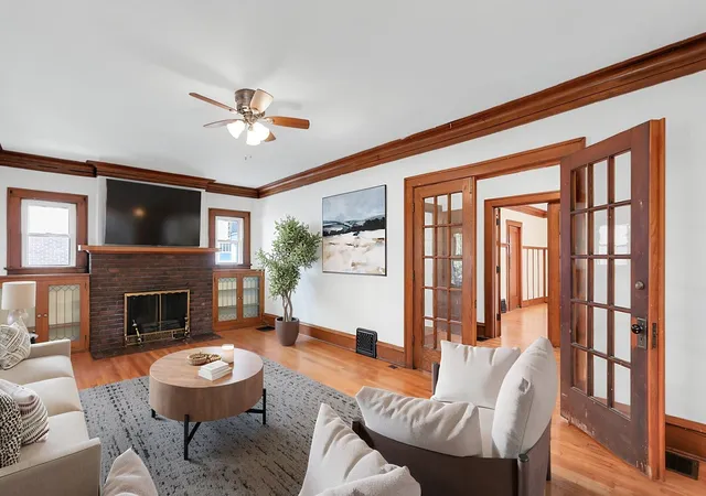 image of 312 W White St, Champaign, IL 61820 | MLS# 12686060