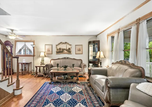 4th image of 319 Leclaire Ave, Wilmette, IL 60091 | MLS# 12686173