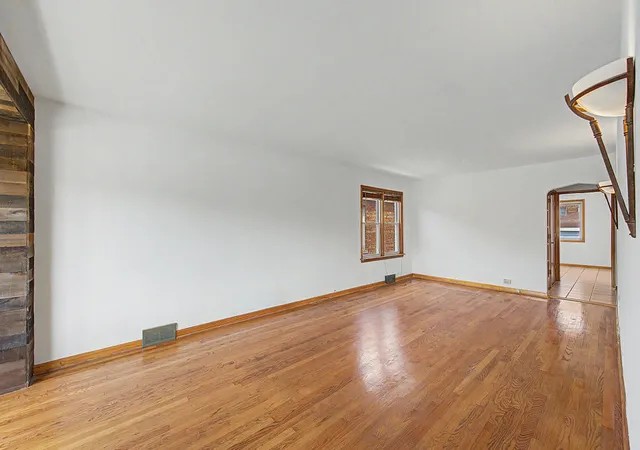 Photo 4 of Single family home for sale at 11011 S Ave L, Chicago, IL 60617 | MLS# 12686187 | Listing updated on 2026-09-15