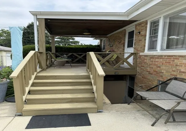Homes for sale in Westchester, IL | 10616 Essex St, Westchester, IL 60154 | MLS# 12686236