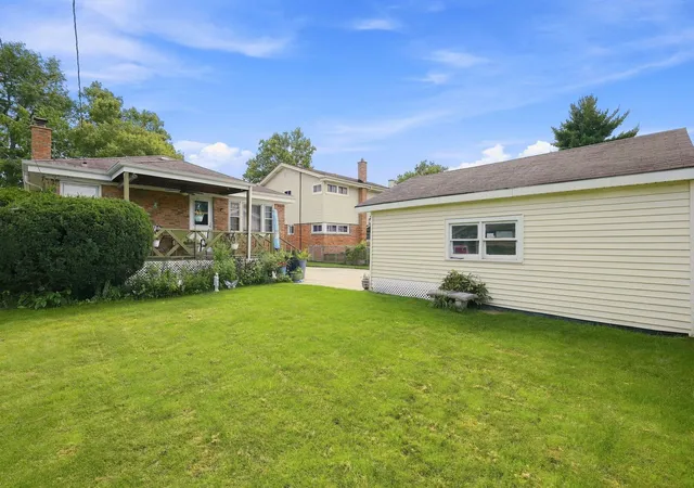 26th image of 10616 Essex St, Westchester, IL 60154 | MLS# 12686236