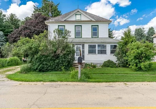 Homes for sale in Forreston, IL | 12236 Haldane Rd, Forreston, IL 61030 | MLS# 12686300