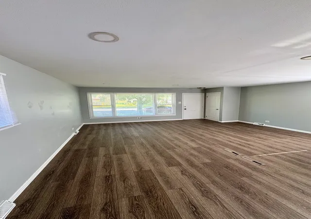 Photo 3 of Sale Pending at 1102 W 111th Street, Chicago, IL 60643 | MLS# 12686322 | Listing updated on 2026-08-06