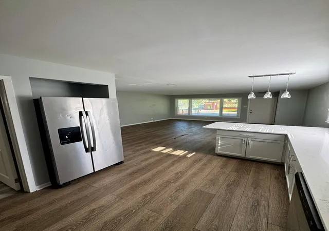 Photo 4 of Sale Pending at 1102 W 111th Street, Chicago, IL 60643 | MLS# 12686322 | Listing updated on 2026-08-06