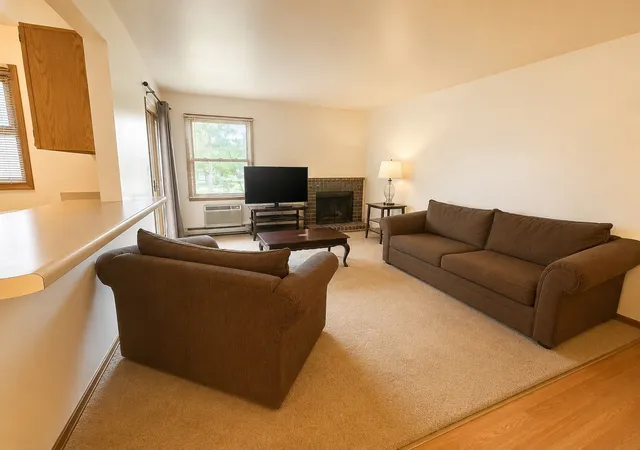 Homes for sale in Mc Henry, IL | 4316 W Shamrock Ln #2D, Mc Henry, IL 60050 | MLS# 12686359