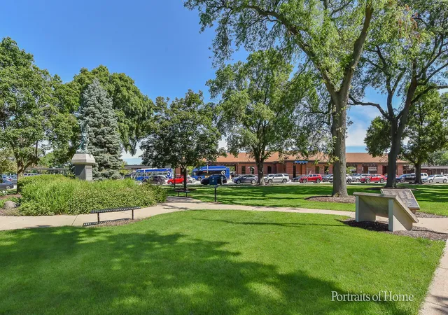 25th image of 403 Dillman Ct, Naperville, IL 60540 | MLS# 12686364